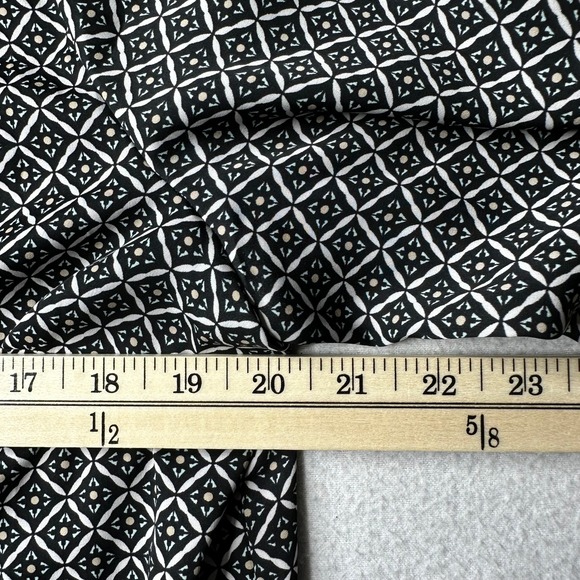 Dana Buchman Women Geometric Print Tunic Long Sleeve Blouse Top Size 12 - Picture 12 of 13